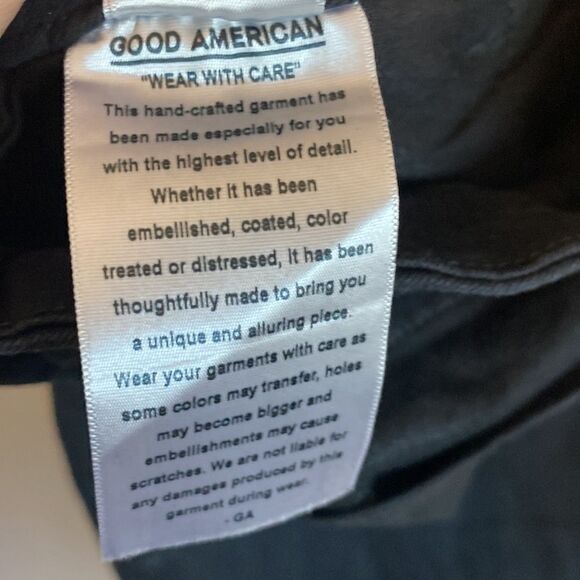 NWOT- GOOD AMERICAN- Good Leg- shiny black- Size 15/33 - Picture 8 of 9